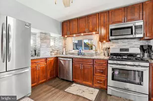 11039 Kelvin Ave, Philadelphia, PA 19116 - Photo 15