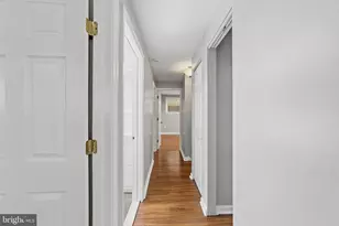 1135 W Thompson St, Philadelphia, PA 19122 - Photo 15