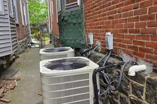 706 S 52nd St, Philadelphia, PA 19143 - Photo 21