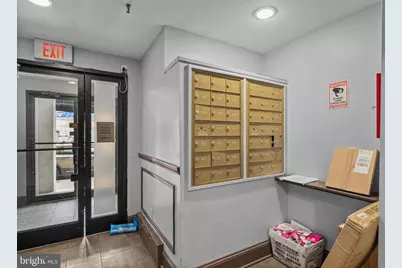 2135 Walnut Street #1202, Philadelphia, PA 19103 - Photo 33