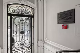 1629 Locust St, Philadelphia, PA 19103 - Photo 5