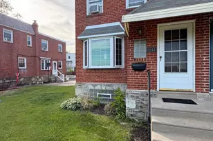 9944 Ferndale St, Philadelphia, PA 19115 - Photo 47
