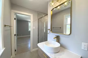 1030 E Sedgwick St, Philadelphia, PA 19150 - Photo 13