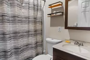 1422 W Tioga St, Philadelphia, PA 19140 - Photo 27