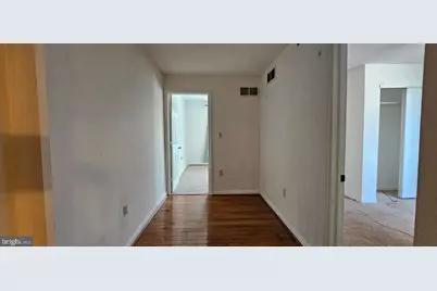 927 N 6th Street #3, Philadelphia, PA 19123 - Photo 11