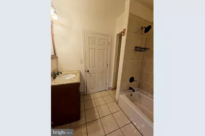 927 N 6th Street #3, Philadelphia, PA 19123 - Photo 13