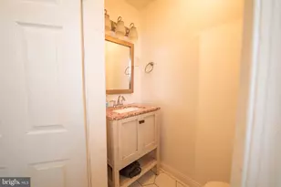 2646 Sepviva St, Philadelphia, PA 19125 - Photo 9