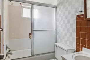 1448 S Bouvier St, Philadelphia, PA 19146 - Photo 15