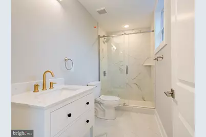 1933 N Leithgow Street, Philadelphia, PA 19122 - Photo 13