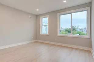 1933 N Leithgow St, Philadelphia, PA 19122 - Photo 15