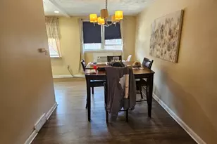 7254 Calvert St, Philadelphia, PA 19149 - Photo 5