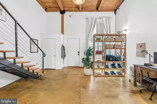 314 Brown St, Philadelphia, PA 19123 - Photo 49