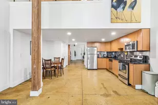 314 Brown St, Philadelphia, PA 19123 - Photo 11