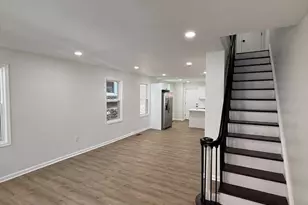 4619 Silverwood St, Philadelphia, PA 19128 - Photo 3