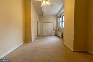 1324 Locust St, Philadelphia, PA 19107 - Photo 21