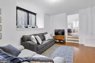2321 Fitzwater St, Philadelphia, PA 19146 - Photo 9