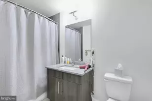 2321 Fitzwater St, Philadelphia, PA 19146 - Photo 5