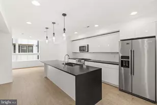 608 N Galloway St, Philadelphia, PA 19123 - Photo 5