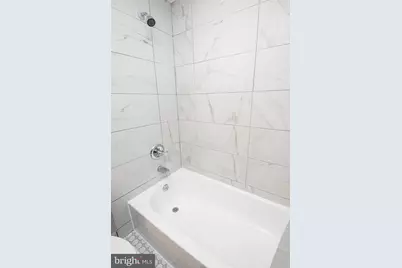 2135 Walnut Street #304, Philadelphia, PA 19103 - Photo 7