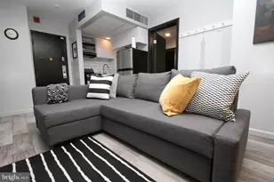 2135 Walnut St, Philadelphia, PA 19103 - Photo 3