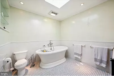 624 - 626 S 6th Street #3RD FLOOR, Philadelphia, PA 19147 - Photo 17