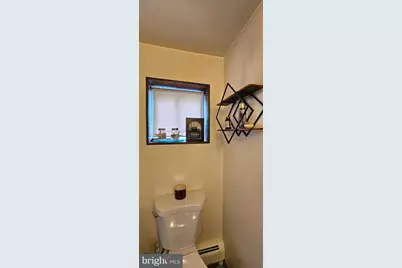 6414 Lawndale Avenue, Philadelphia, PA 19111 - Photo 31