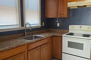 4027 Maywood St, Philadelphia, PA 19124 - Photo 5