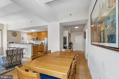 1425 Locust Street #14A, Philadelphia, PA 19102 - Photo 17