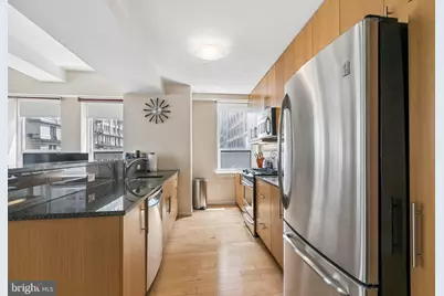 1425 Locust Street #14A, Philadelphia, PA 19102 - Photo 9