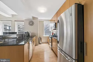1425 Locust St, Philadelphia, PA 19102 - Photo 9