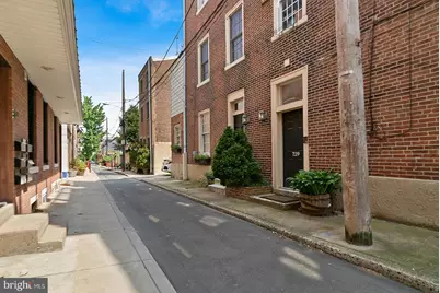 729 S 2nd Street #A, Philadelphia, PA 19147 - Photo 3
