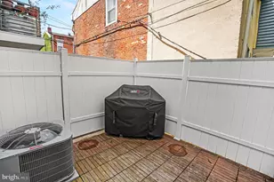 1617 Fitzwater St, Philadelphia, PA 19146 - Photo 33