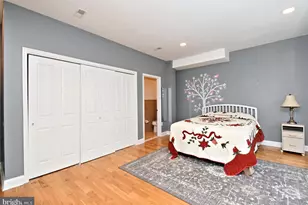 919 N American St, Philadelphia, PA 19123 - Photo 33