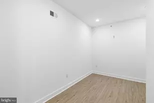 4021 Brown St, Philadelphia, PA 19104 - Photo 9