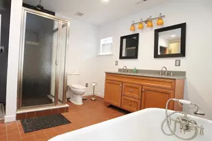 1527 S 10th St, Philadelphia, PA 19147 - Photo 13