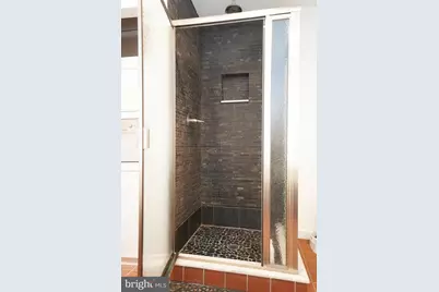 1527 S 10th Street, Philadelphia, PA 19147 - Photo 7