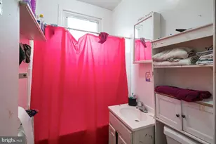 886 N 66th St, Philadelphia, PA 19151 - Photo 17