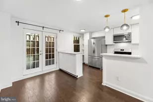 1451 West End Dr, Philadelphia, PA 19151 - Photo 9