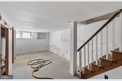 2031 S Colorado Street, Philadelphia, PA 19145 - Photo 15