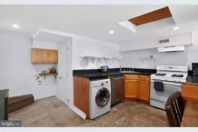 427 Queen Street, Philadelphia, PA 19147 - Photo 9