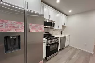 743 N 39th St, Philadelphia, PA 19104 - Photo 11
