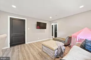 1619 Elaine St, Philadelphia, PA 19150 - Photo 7