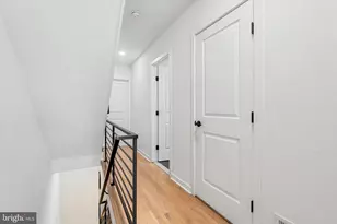 2304 Christian St, Philadelphia, PA 19146 - Photo 25