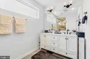 2304 Christian St, Philadelphia, PA 19146 - Photo 21