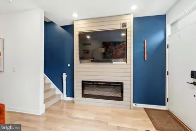 2304 Christian Street, Philadelphia, PA 19146 - Photo 5