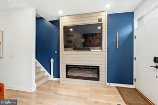 2304 Christian St, Philadelphia, PA 19146 - Photo 5