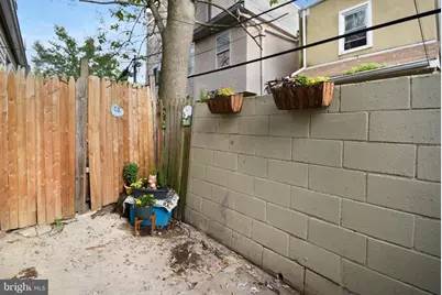 2138 Fernon Street, Philadelphia, PA 19145 - Photo 15