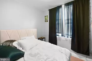 2138 Fernon St, Philadelphia, PA 19145 - Photo 11