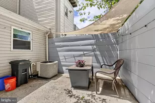 321 Titan St, Philadelphia, PA 19147 - Photo 11