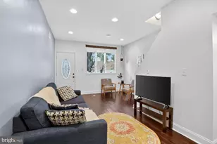 321 Titan St, Philadelphia, PA 19147 - Photo 3